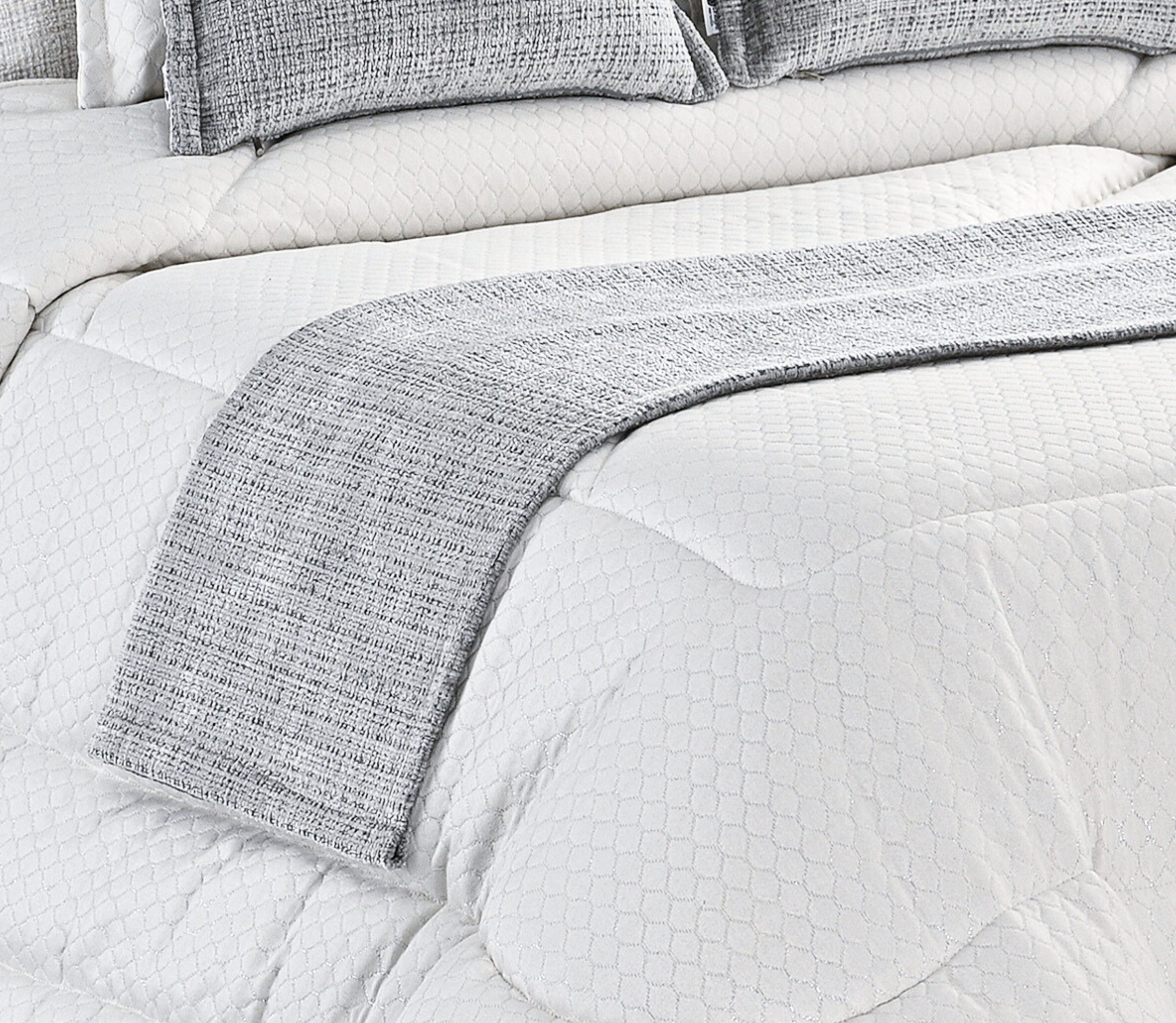 Bed Runner Nara Grey