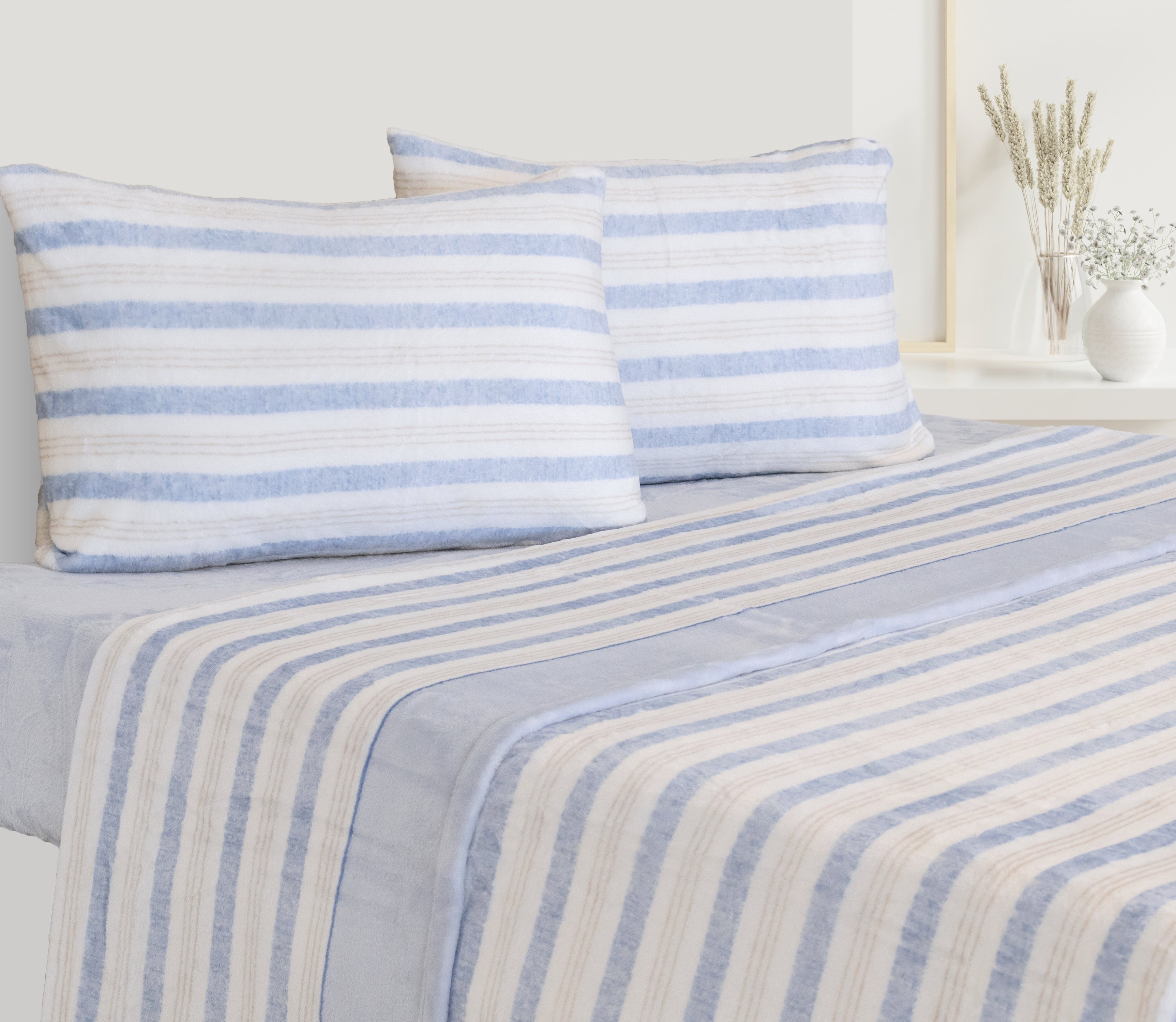 Polar Sheet Set in Microlina Nisa Blue