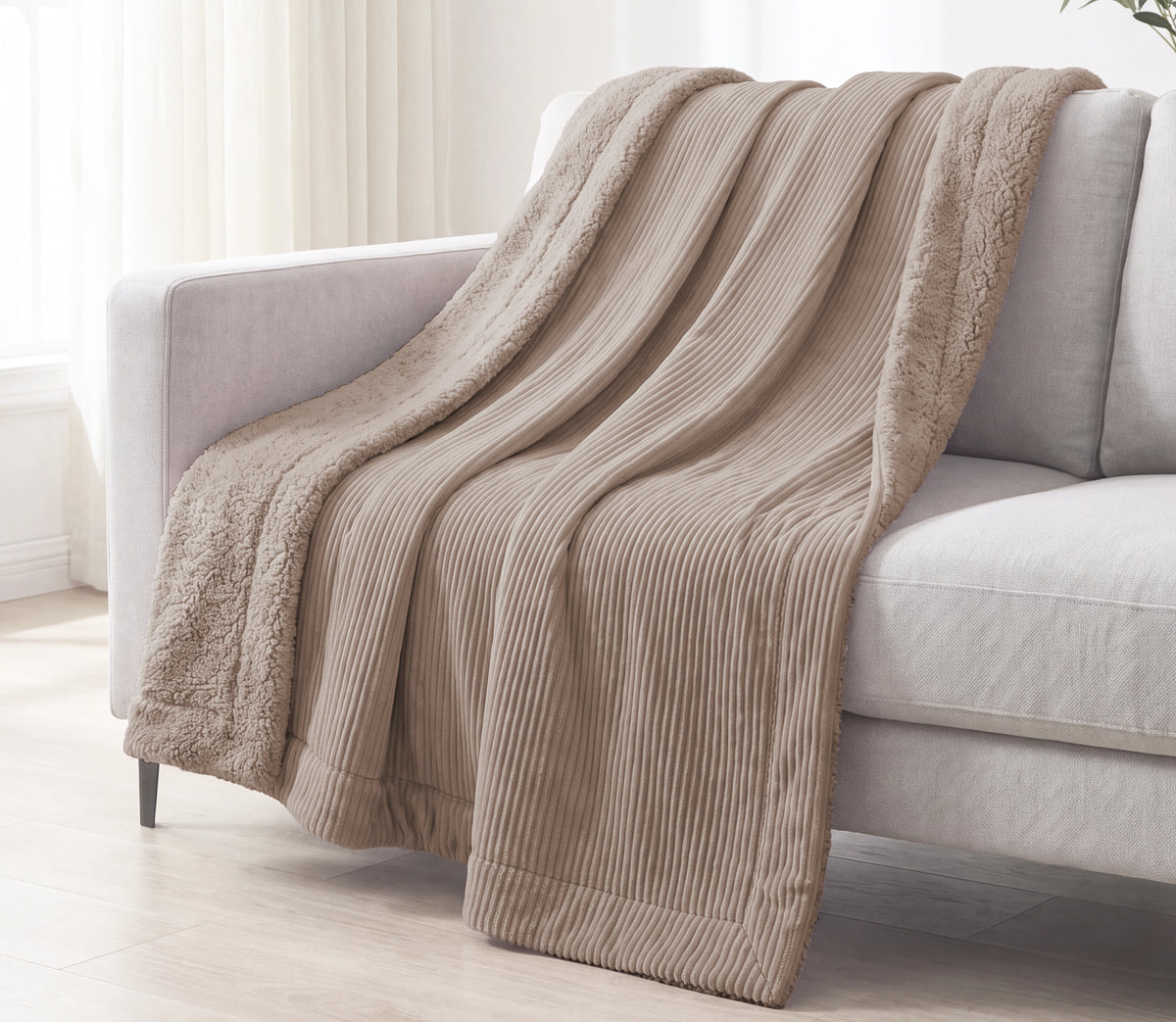 Coperta in Sherpa Rubi Beige Scuro