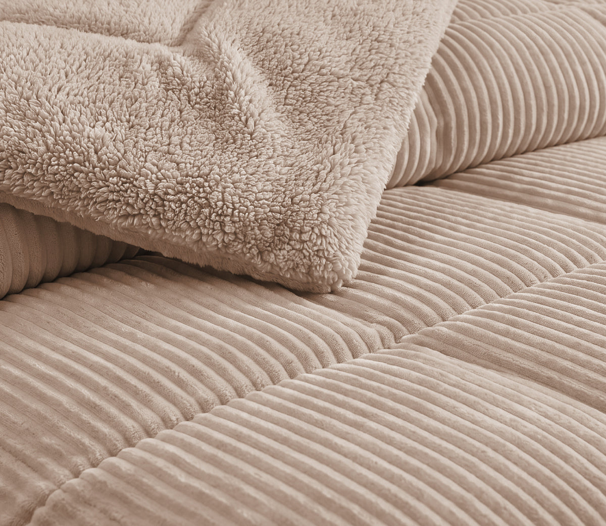 Couvre-lit Sherpa Rubi Beige Foncé