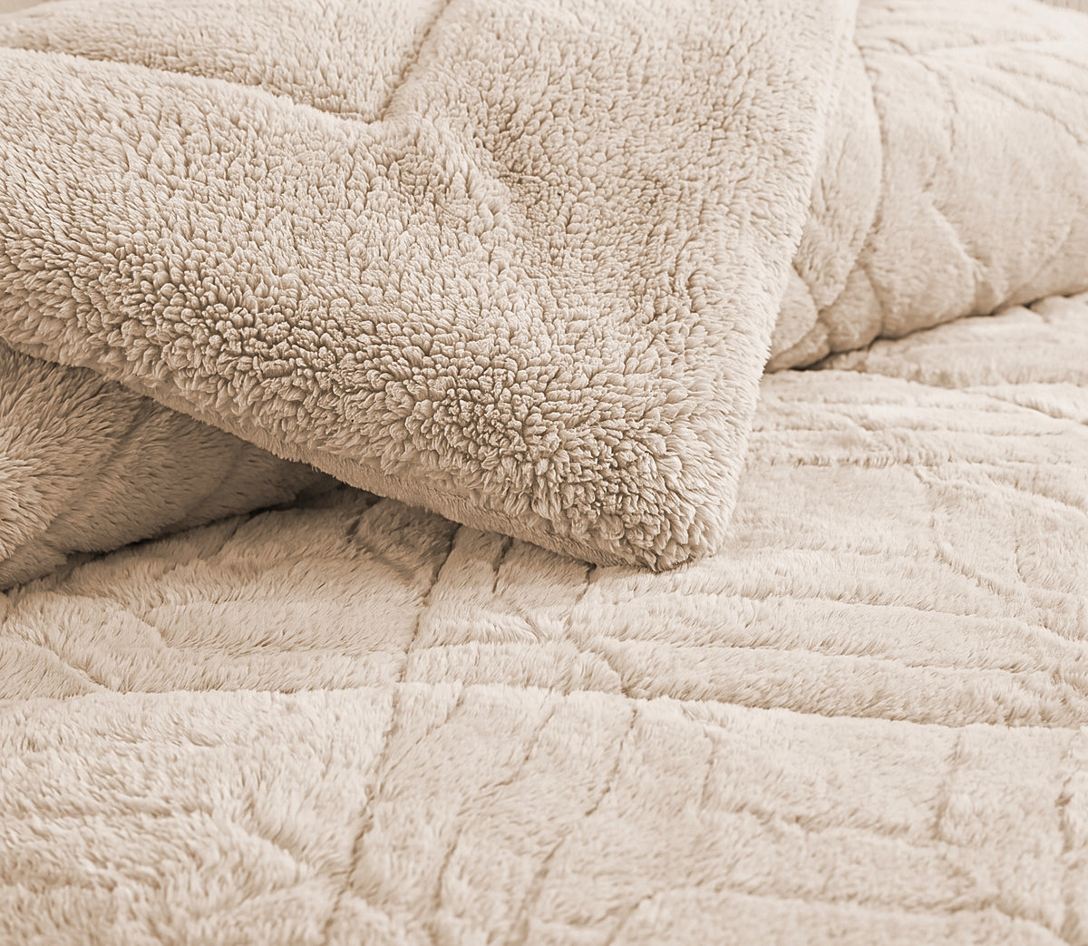 Couvre-lit Sherpa Nuvis Beige