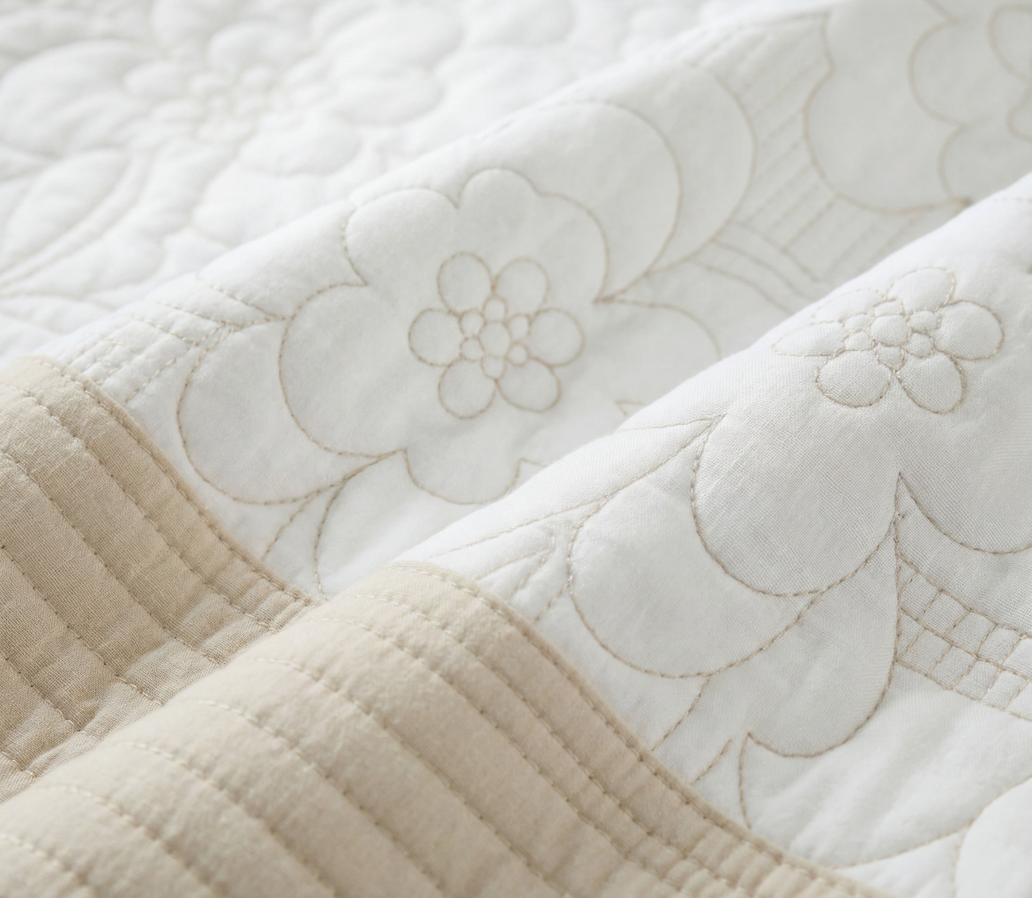 Couvre-lit Brodé Sali Beige